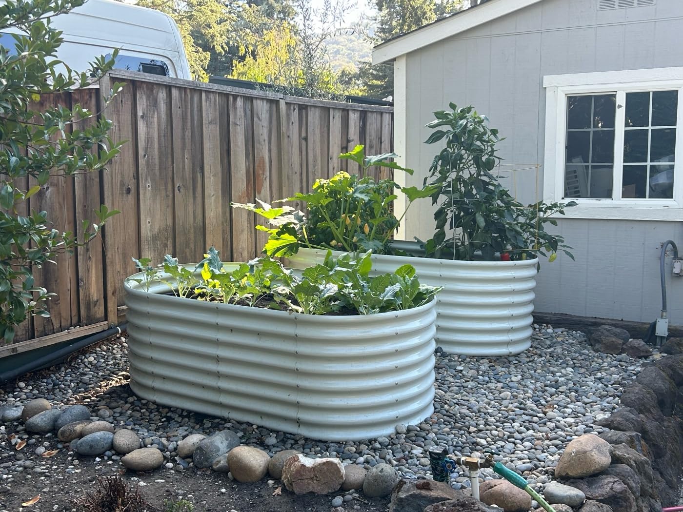 A ANLEOLIFE 6X3X2 ft Galvanized Raised Garden Beds Outdoor, Oval Large Metal Deep Root Planter Box for Planting Vegetables Flowers Herb, Anti-Rust & Easy-Setup, Antique White